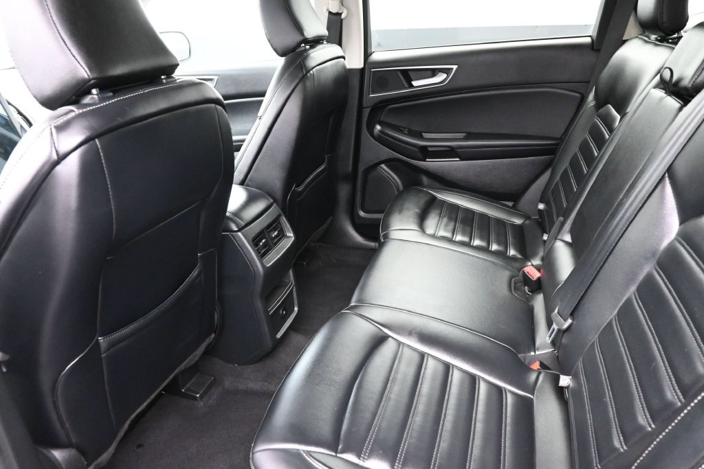 Used 2023 Black Ford SEL image 15