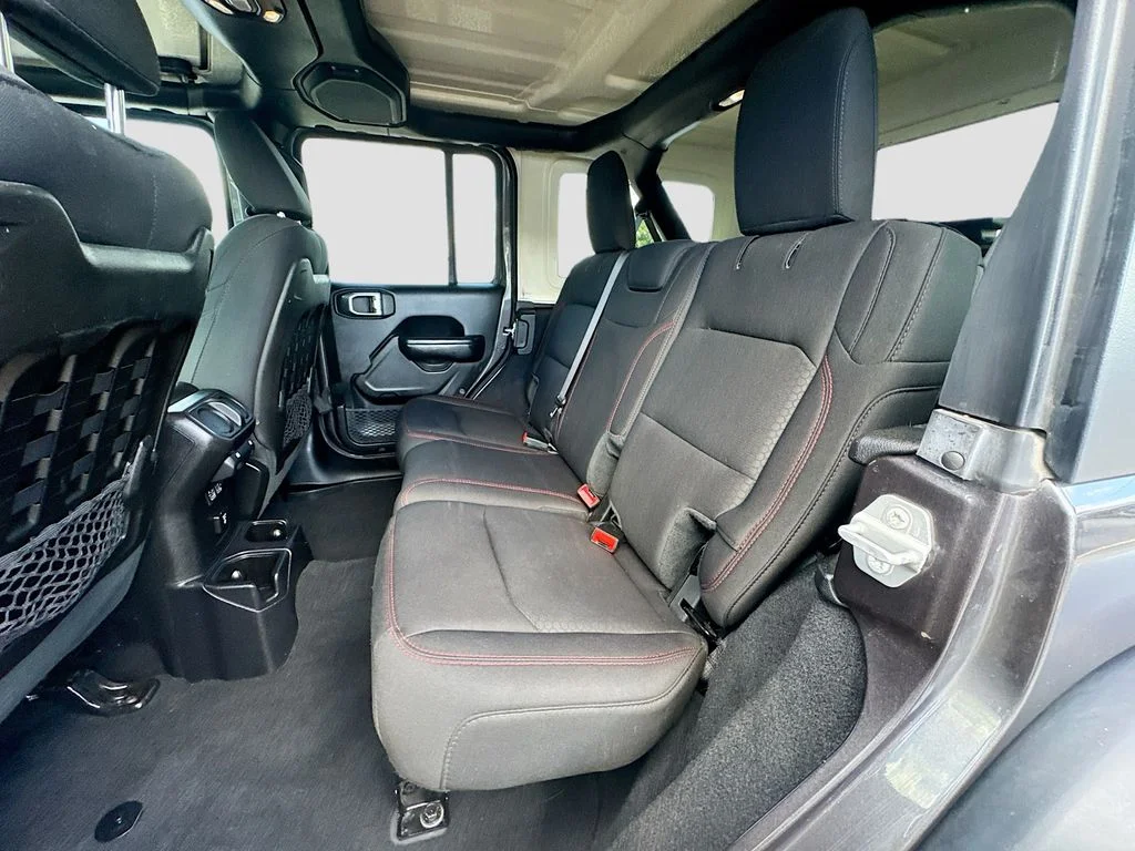 Used 2019 Gray Jeep Unlimited Rubicon image 29