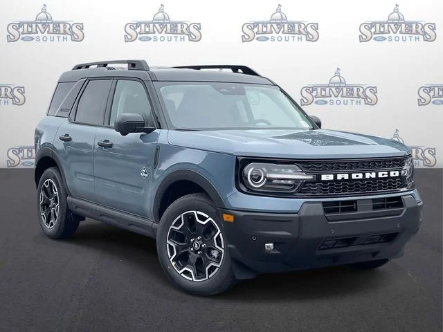 New 2026 Azure Gray Metallic Tri-Coat Ford Outer Banks® image 1