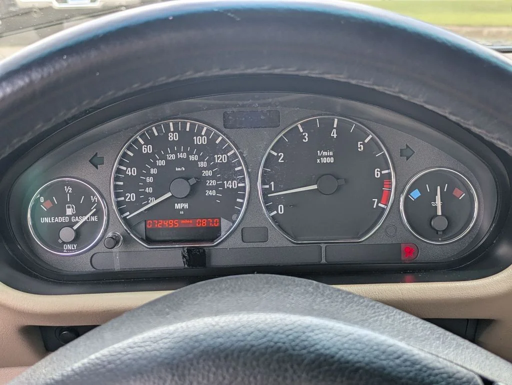Used 2000 Blue BMW 2.3 image 12