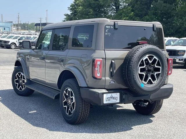 New 2026 Gray Ford Outer Banks image 4