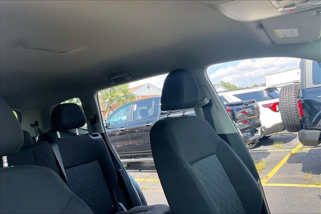 Used 2019 Gray Volkswagen S image 21