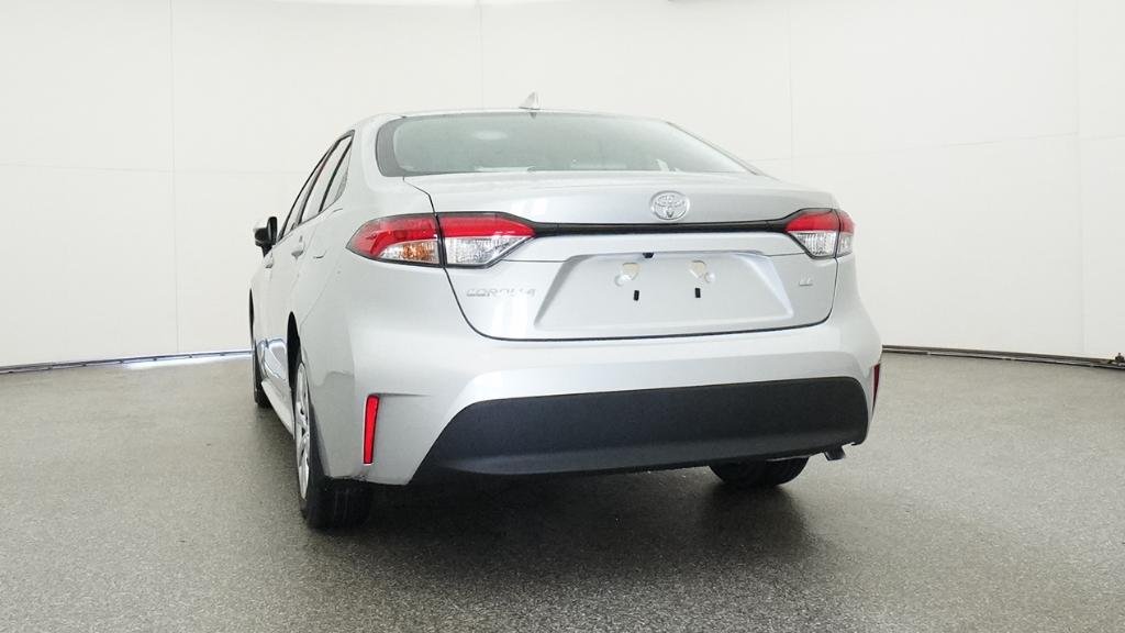 New 2026 Classic Silver Metallic Toyota LE image 19