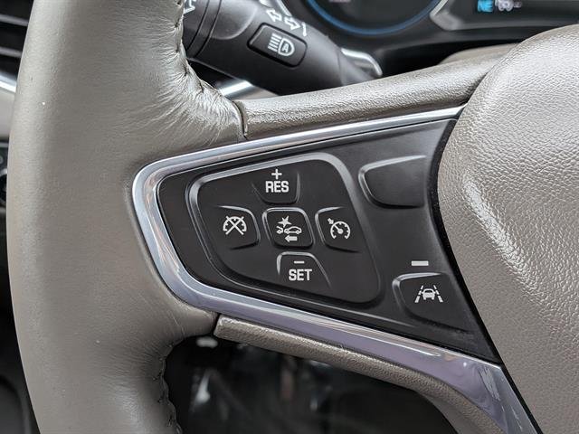 Used 2016 CRYSTAL RED TINTCOAT Chevrolet LT image 23