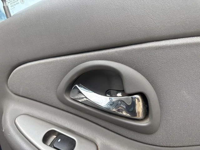 Used 2007 Blue Chevrolet LT image 21