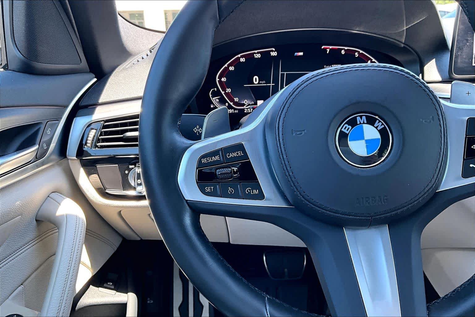 Used 2023 Carbon Black Metallic BMW 540i image 23
