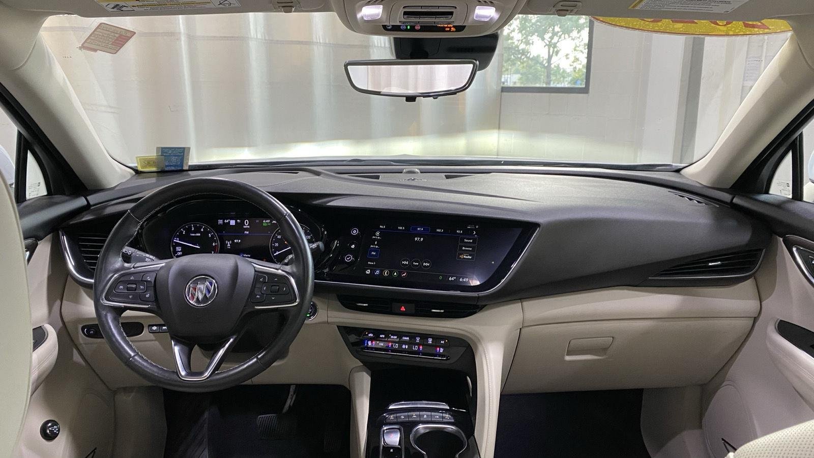Used 2023 White Frost Tricoat Buick Avenir image 18