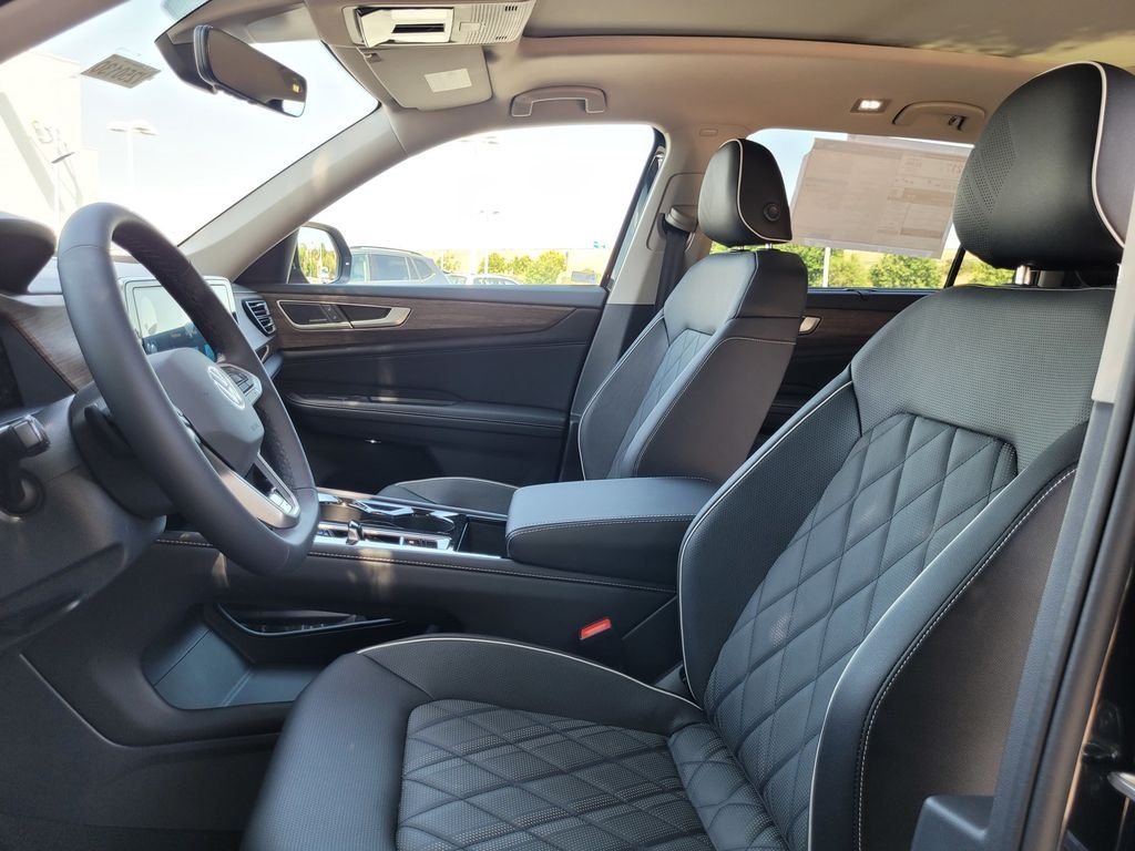 2025 Volkswagen Atlas SEL Premium R-Line - Photo 11