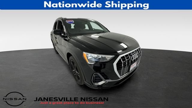 2020 Audi Q3 45 TFSI S Line Premium quattro's photo