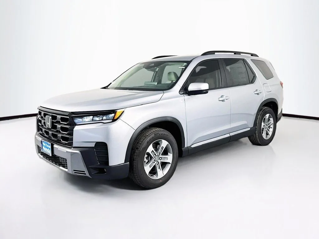 New 2026 Silver Honda EX-L image 3