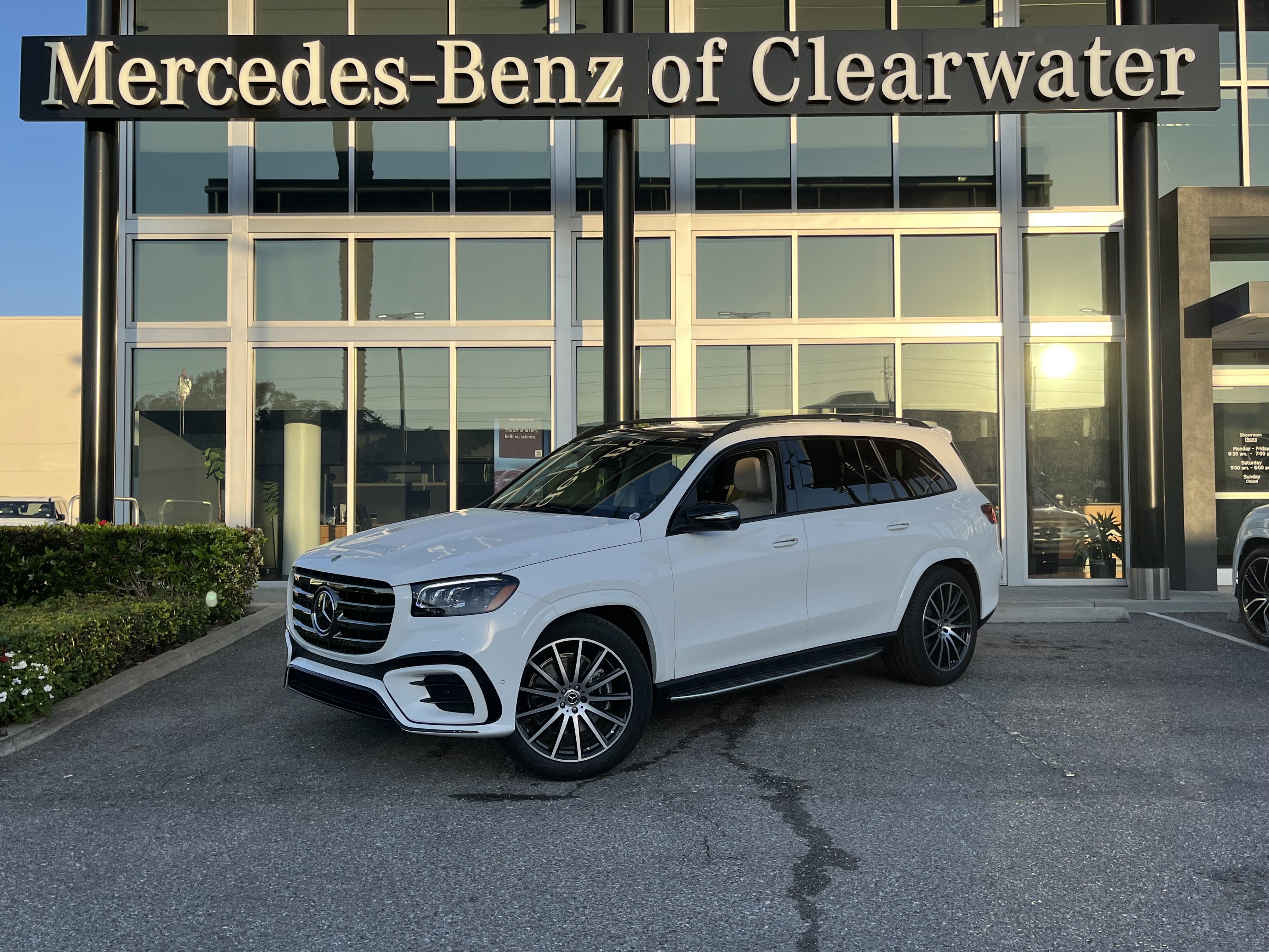 New 2026 Polar White Mercedes-Benz GLS 450 image 32