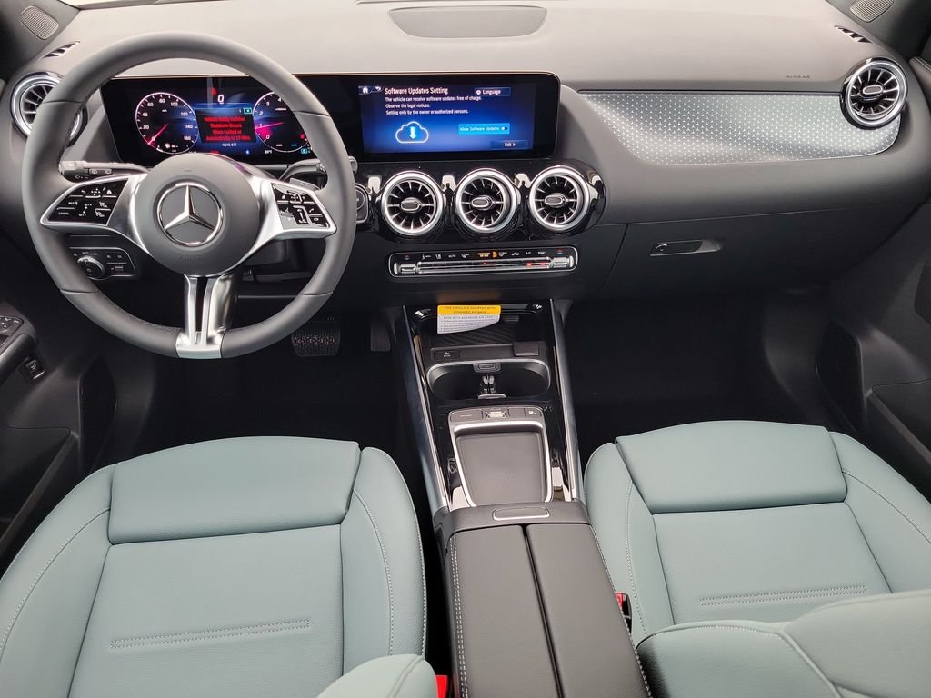 New 2026 Mountain Grey Metallic Mercedes-Benz GLA 250 image 12
