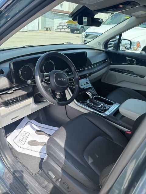 Used 2023 Blue Kia EX image 14