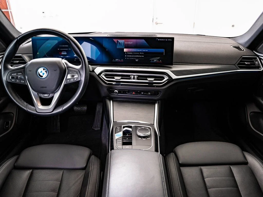 Used 2023 Alpine White BMW eDrive40 image 33