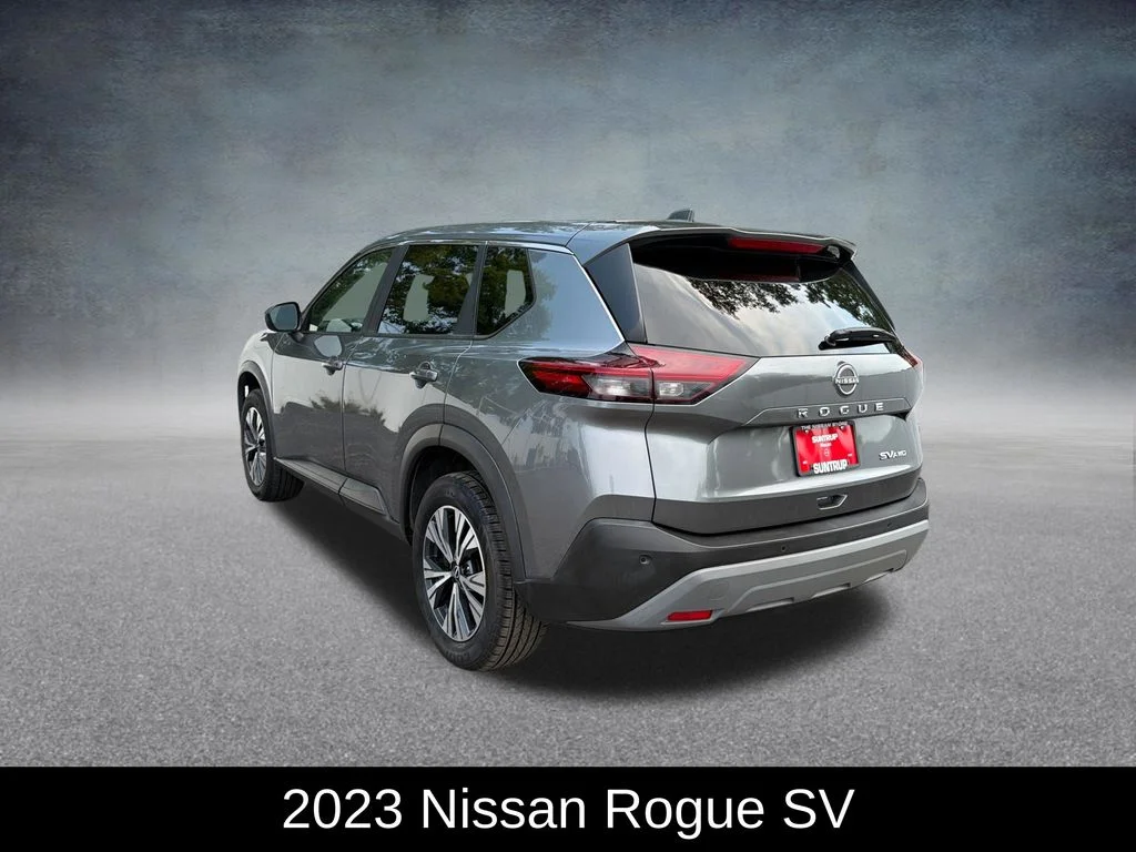 Used 2023 Gun Metallic Nissan SV image 3