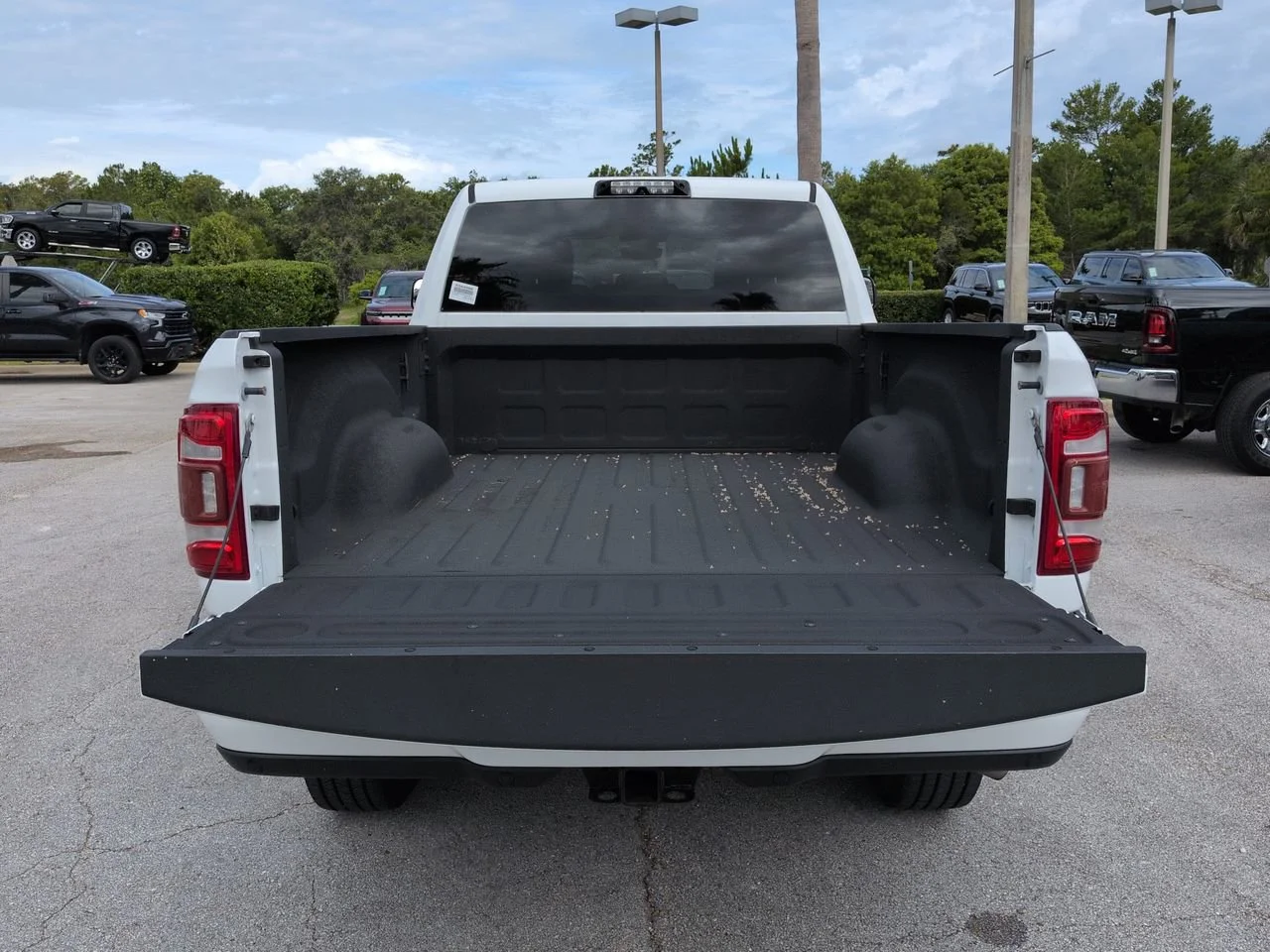 Used 2019 Bright White Clearcoat Ram Big Horn image 12