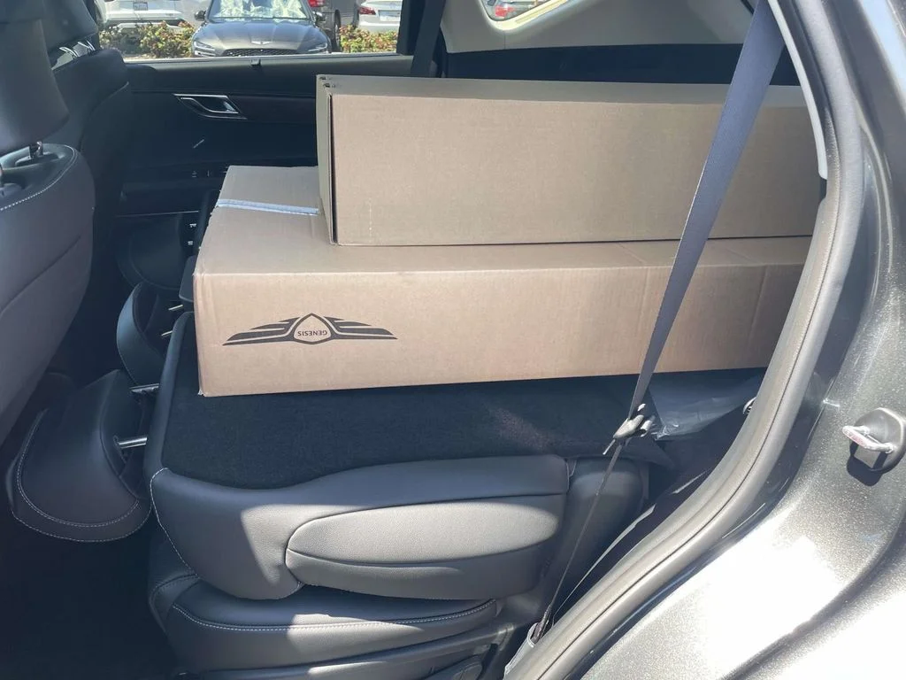 New 2026 Gray Genesis 2.5T Select image 23