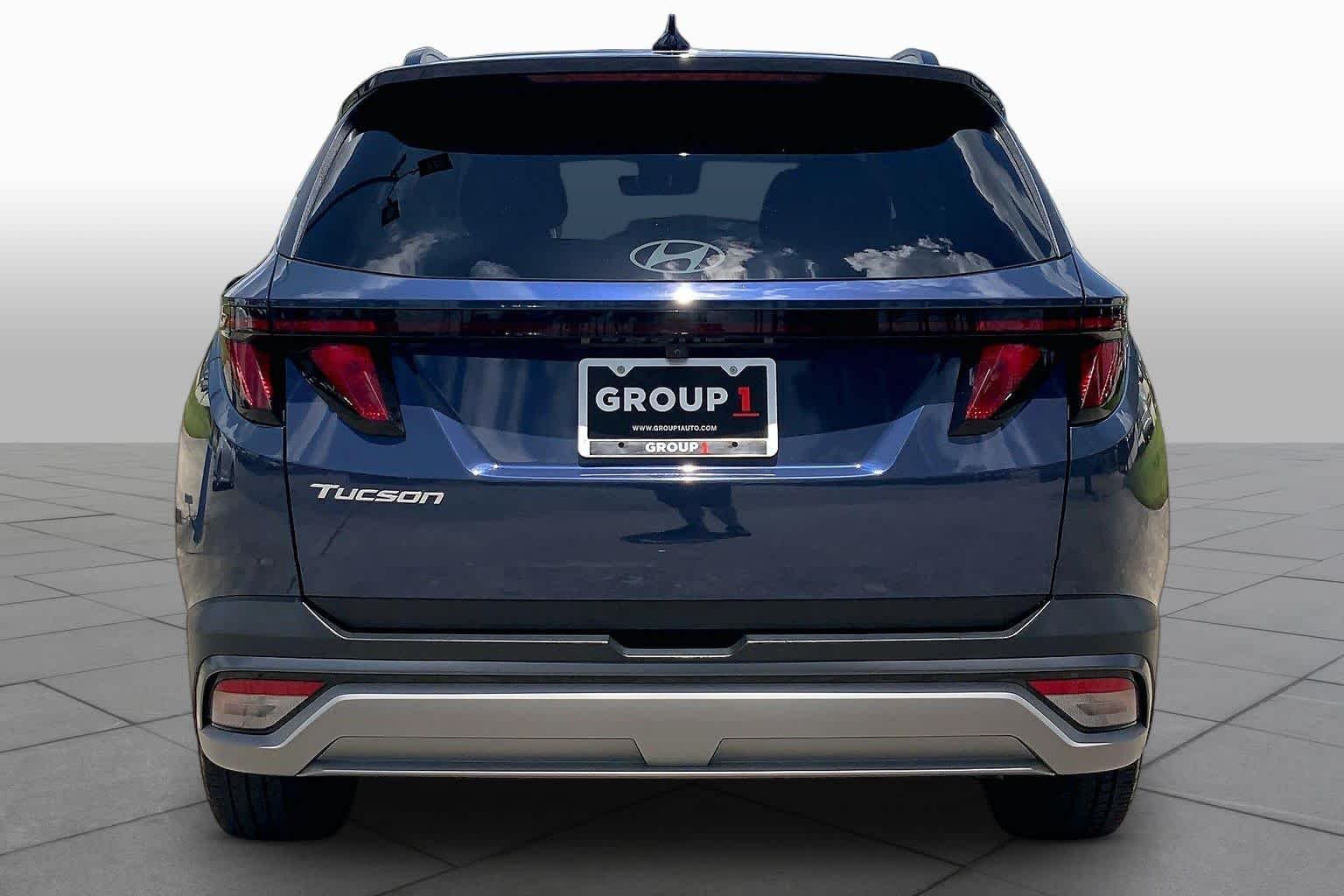 Used 2025 Atlantis Blue Hyundai SEL image 5