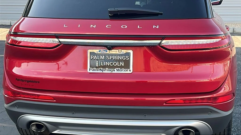 Certified Used 2022 Red Carpet Metallic Tinted Clearcoat Lincoln Reserve image 6