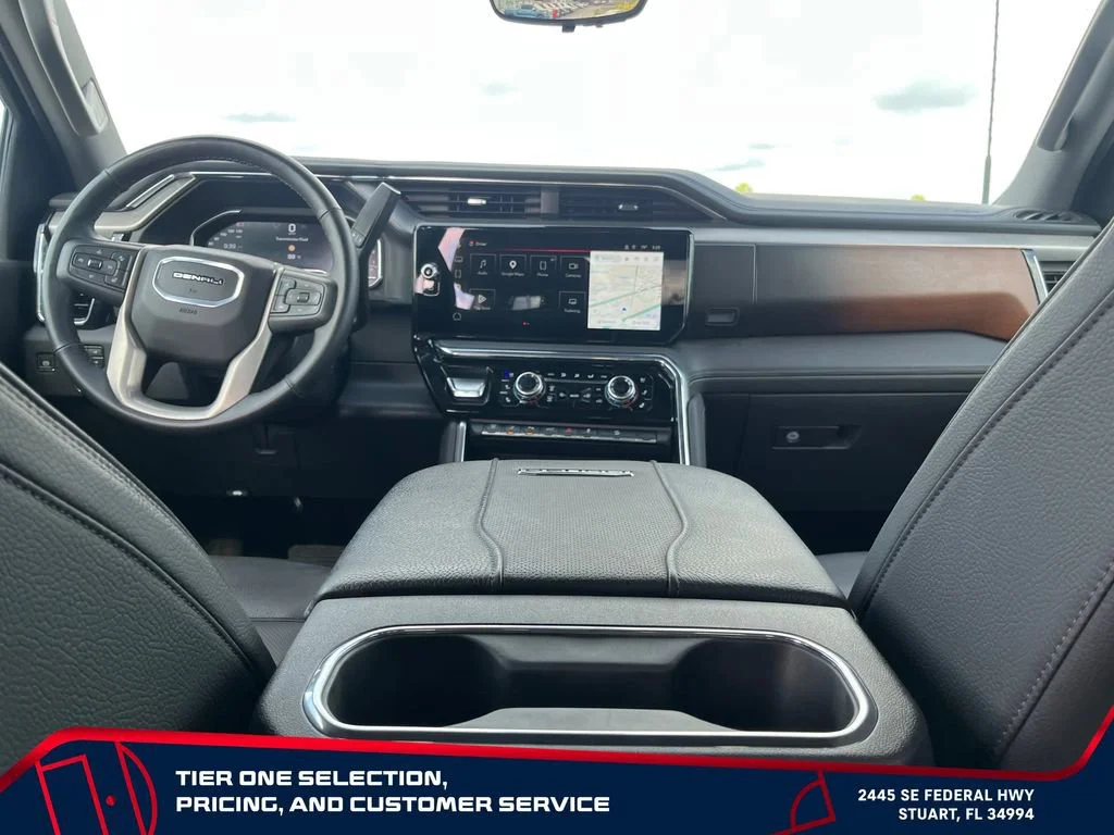 Used 2025 Summit White GMC Denali image 15