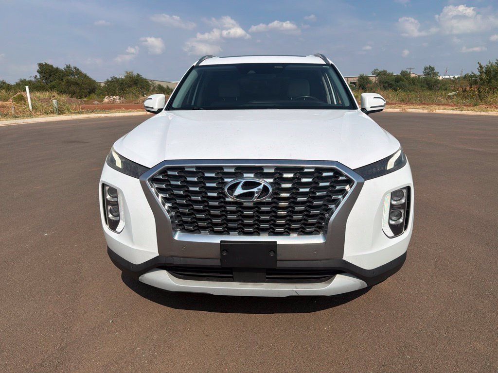 Used 2020 Hyper White Hyundai SEL image 4