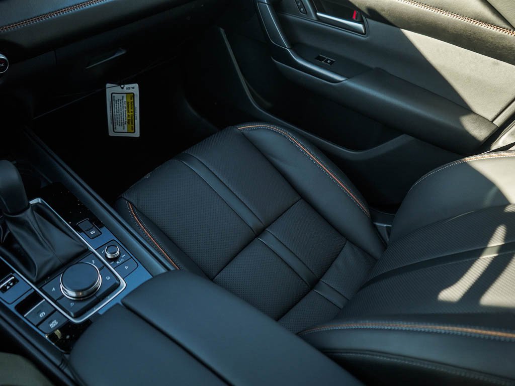 New 2026 Wind Chill Pearl Mazda Premium AWD image 26