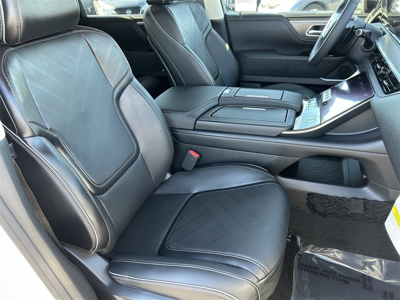 2026 INFINITI QX80 Luxe - Photo 10