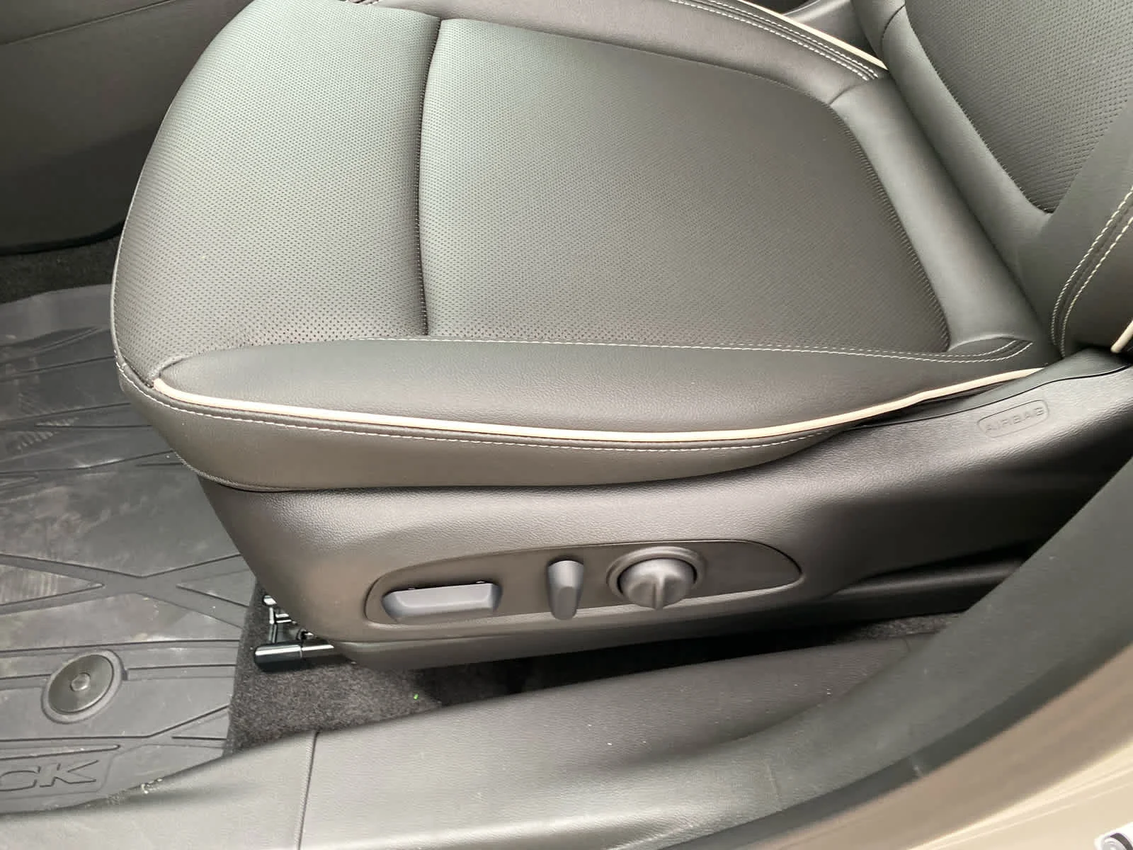 New 2026 Ceramic Buick Sport Touring image 8
