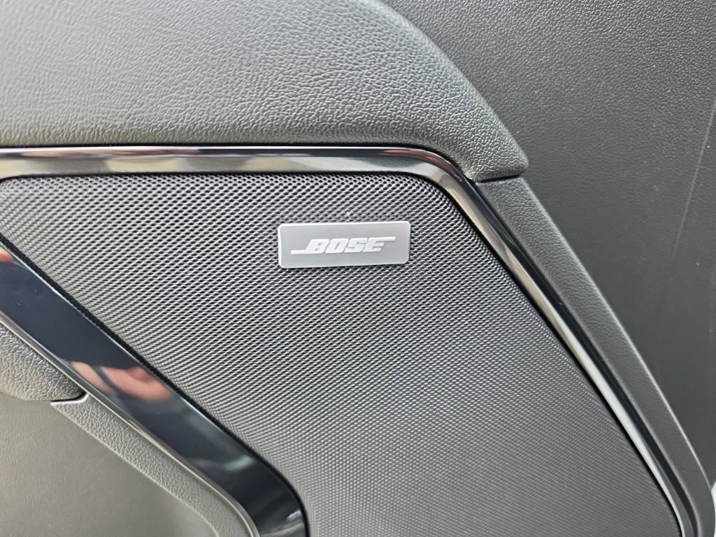 Used 2023 Summit White GMC AT4 image 27