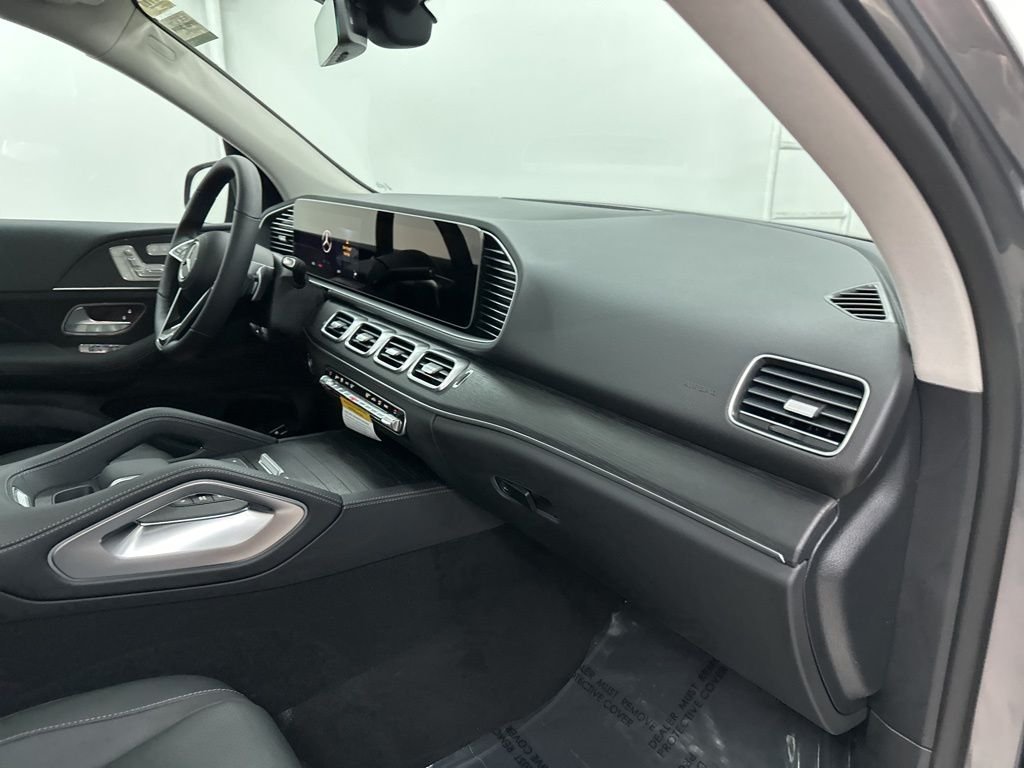 Used 2026 Gray Mercedes-Benz GLE 350 image 29