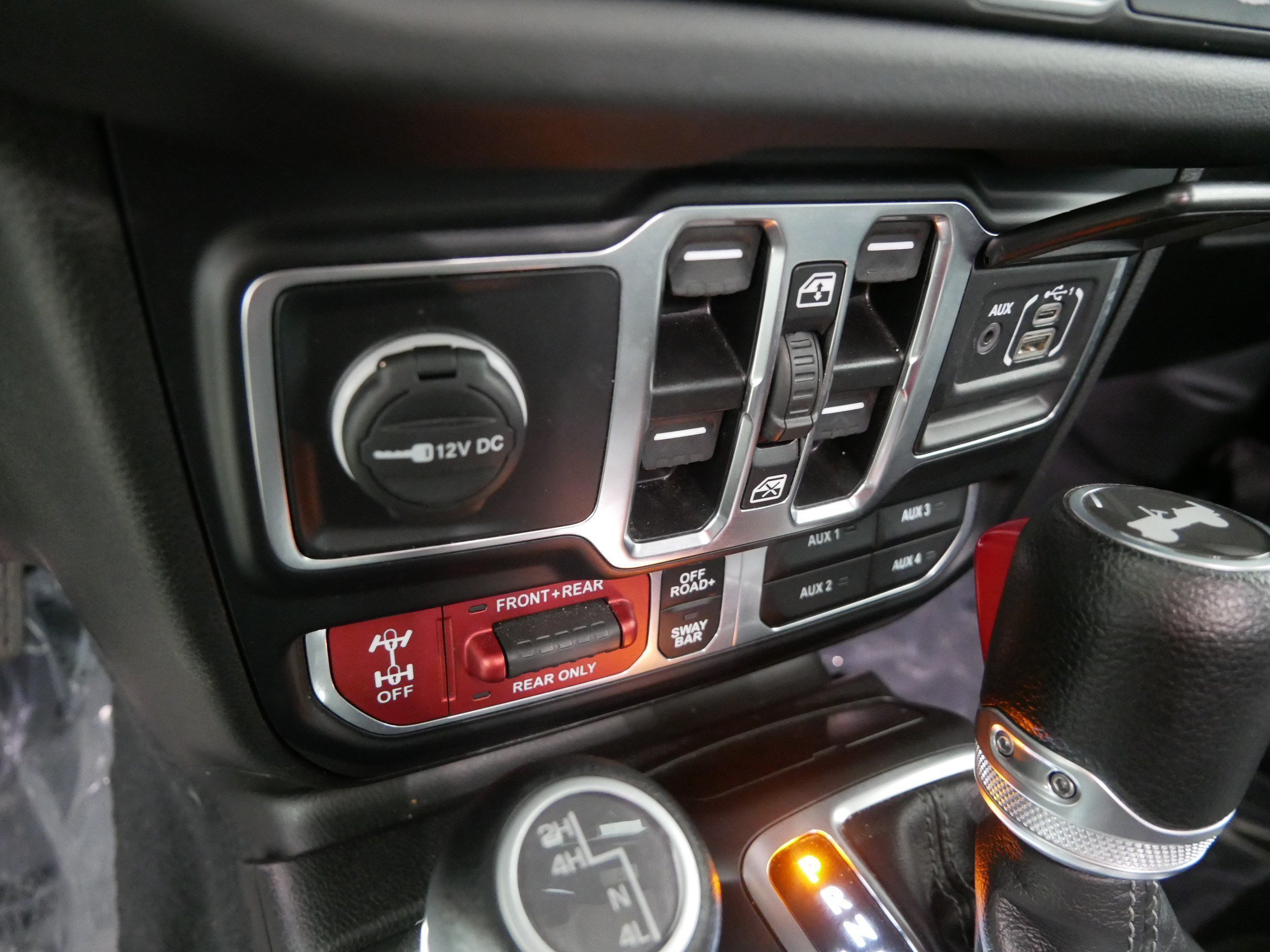 2024 Jeep Wrangler 4-Door Rubicon - Photo 30