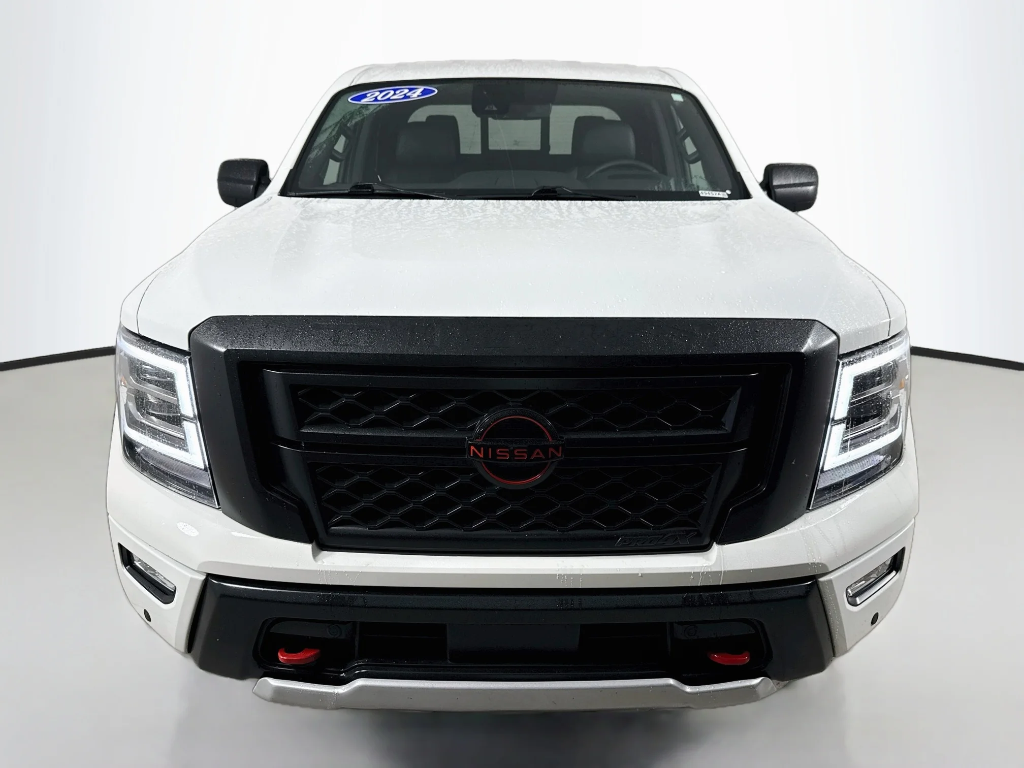 Used 2024 Glacier White Nissan PRO-4X image 2