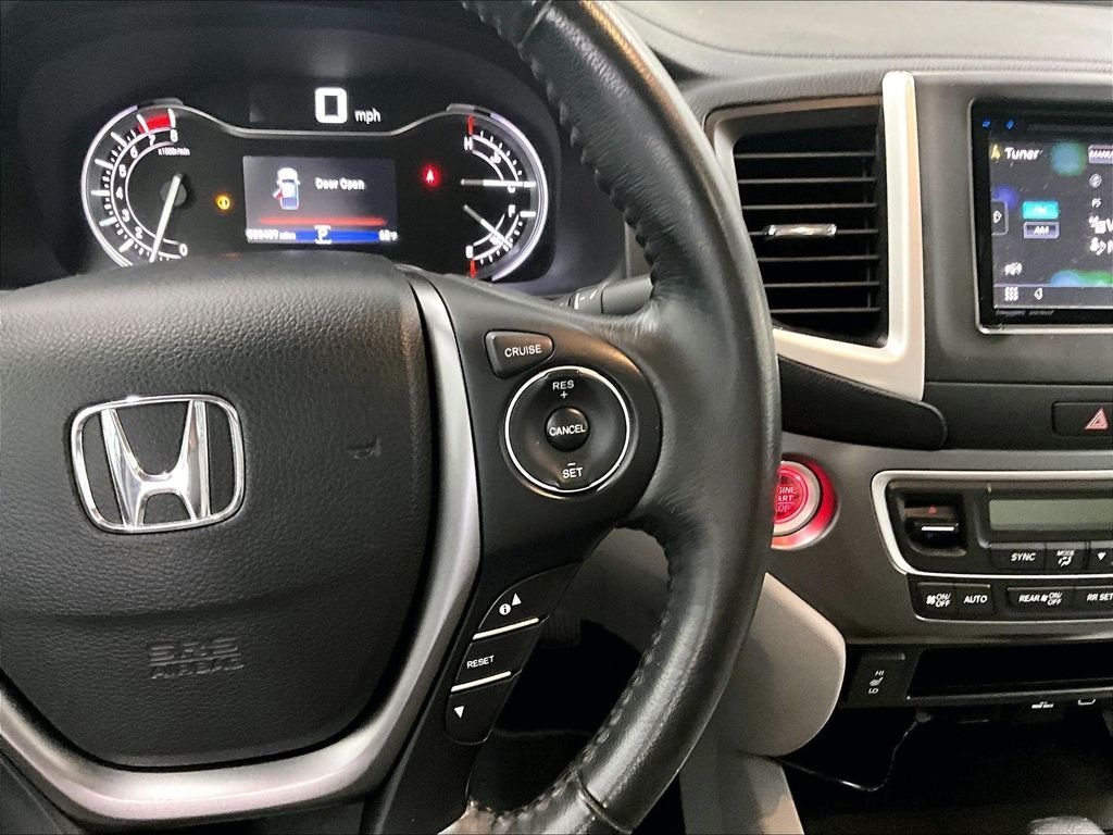 Used 2019 Gray Honda RTL image 24