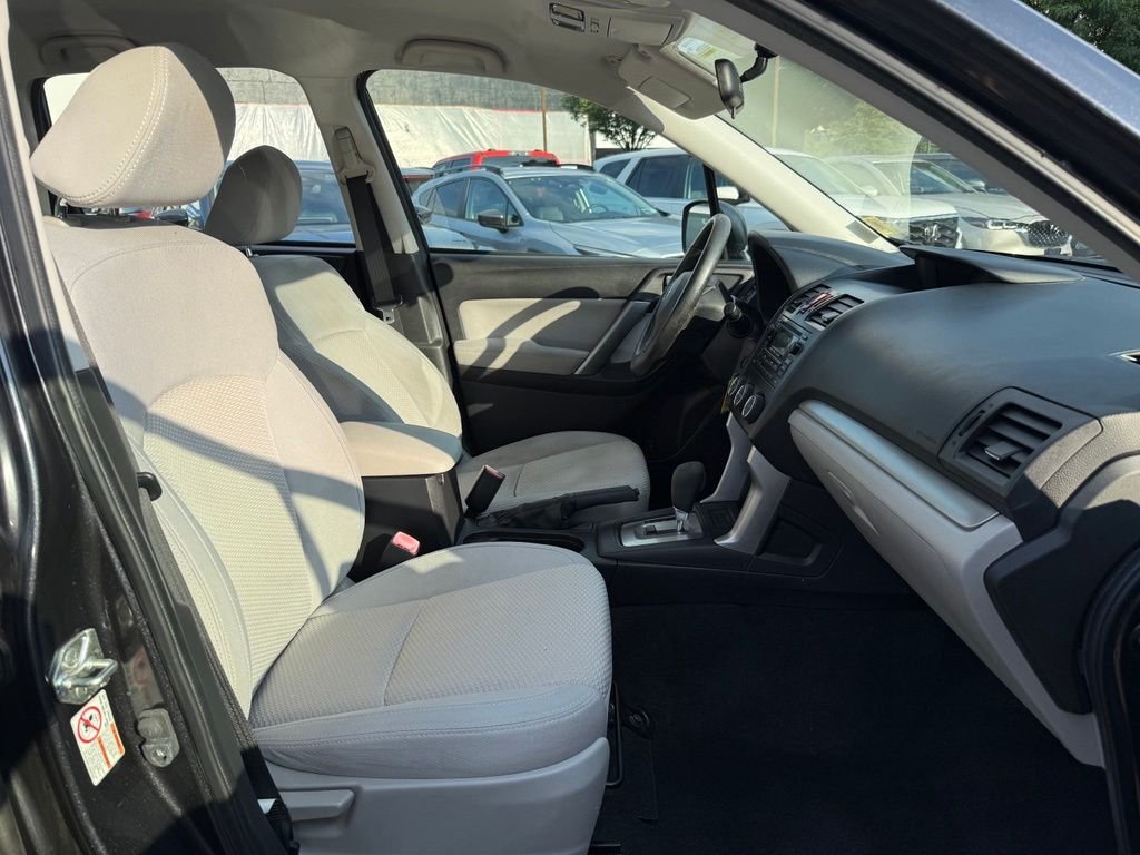 Used 2014 Gray Subaru 2.5i image 26