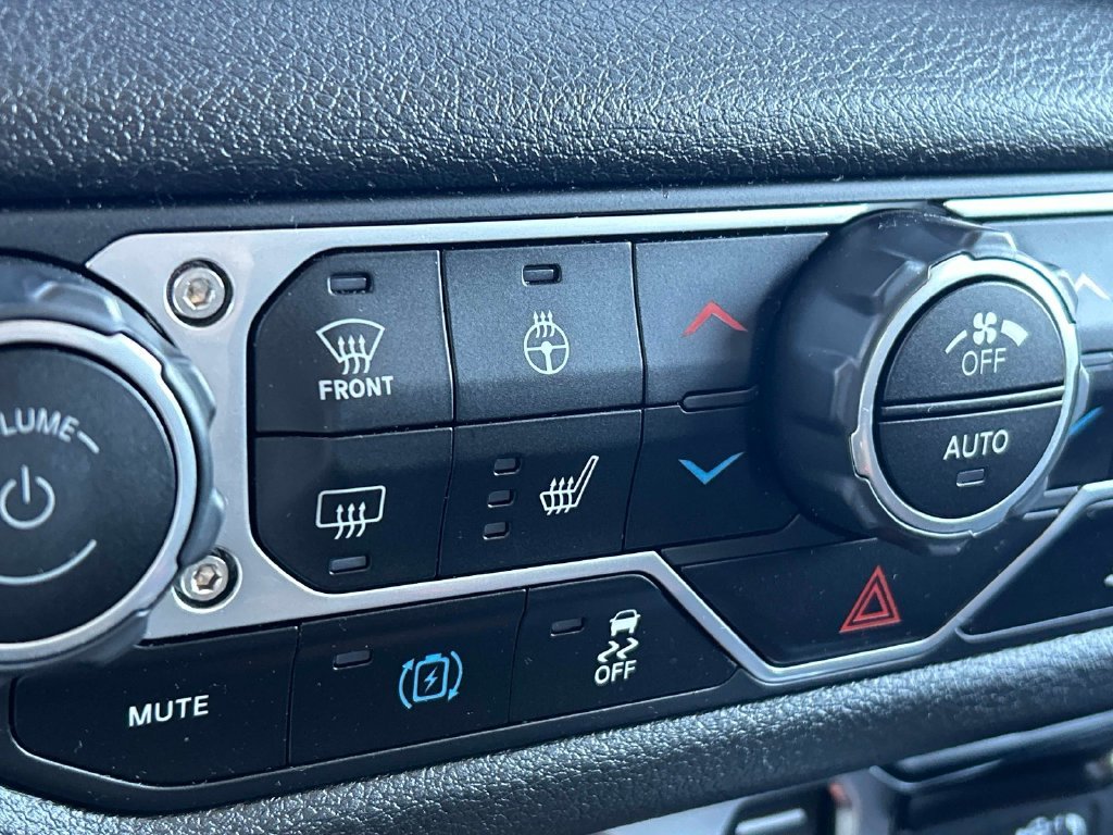 Used 2024 Gray Jeep Sport S 4xe image 28