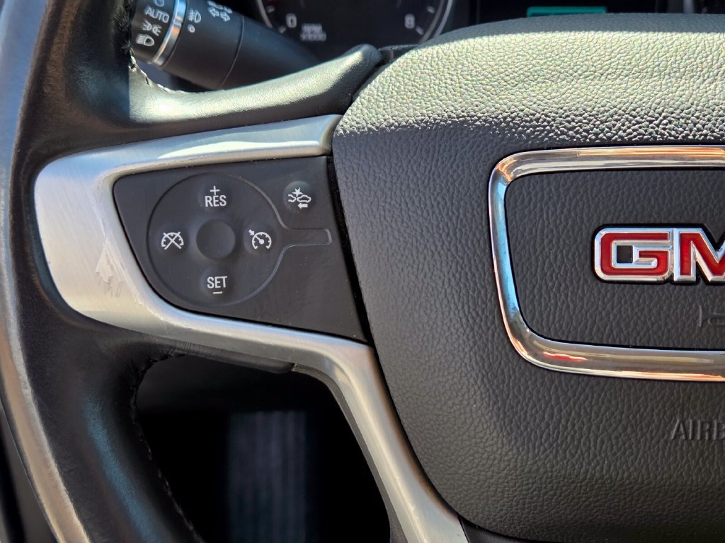 Used 2018 White GMC SLT-2 image 27