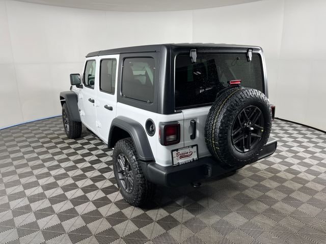 New 2026 Bright White Clear-Coat Exterior Paint Jeep Sport S image 3