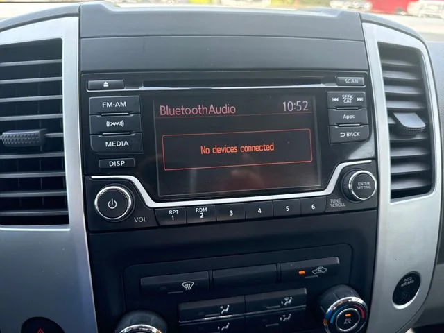 Used 2016 Gray Nissan SV image 19