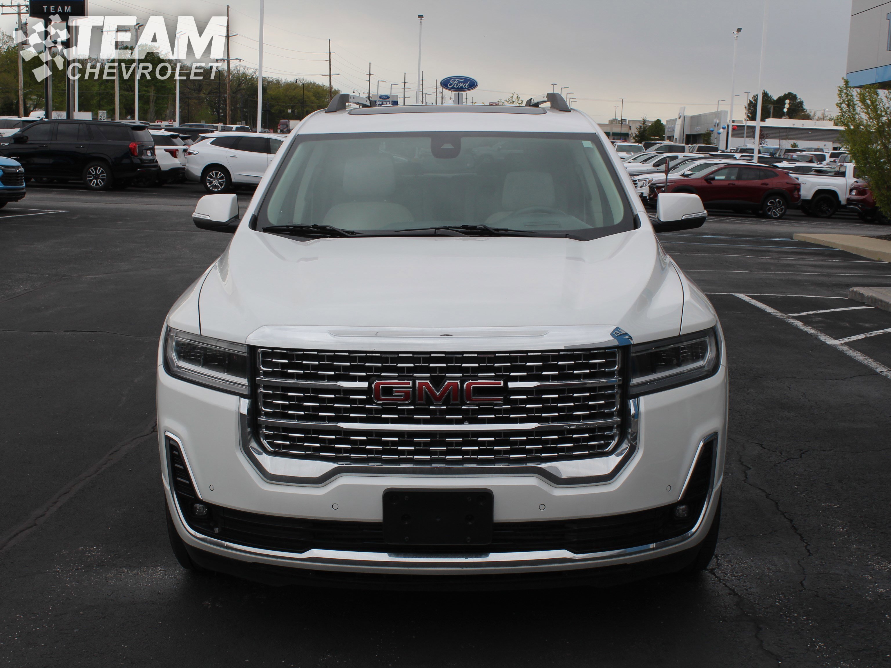 2023 GMC Acadia Denali - Photo 9