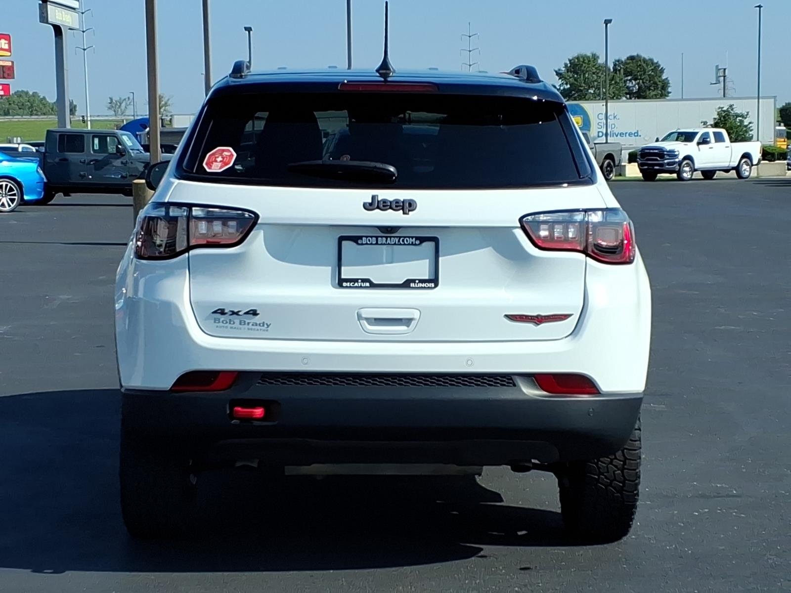 2025 Jeep Compass Trailhawk - Photo 13