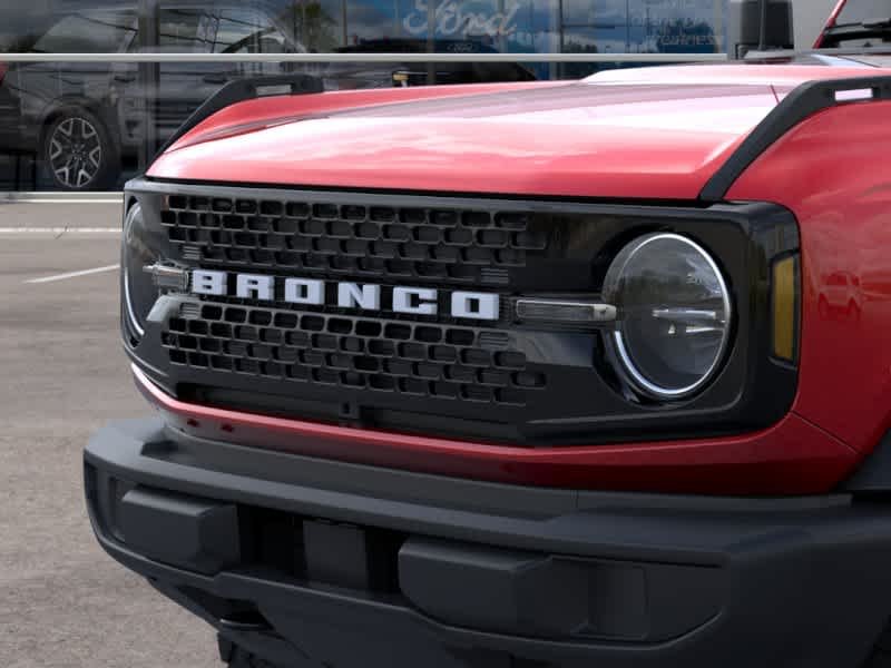Nova imagem do Ford Big Bend® 2026 em Vermelho Rubi Metálico com Verniz Transparente 19