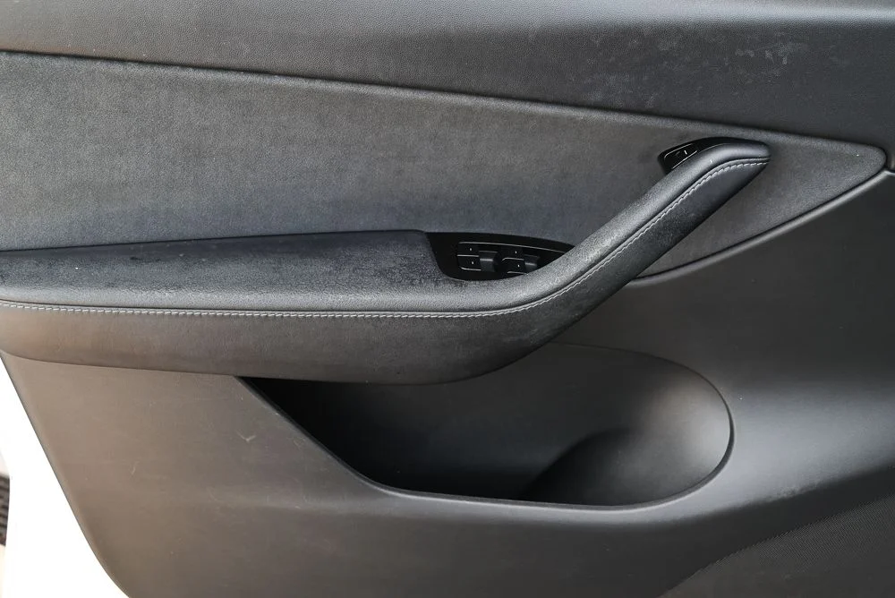 Used 2020  Tesla Long Range image 13