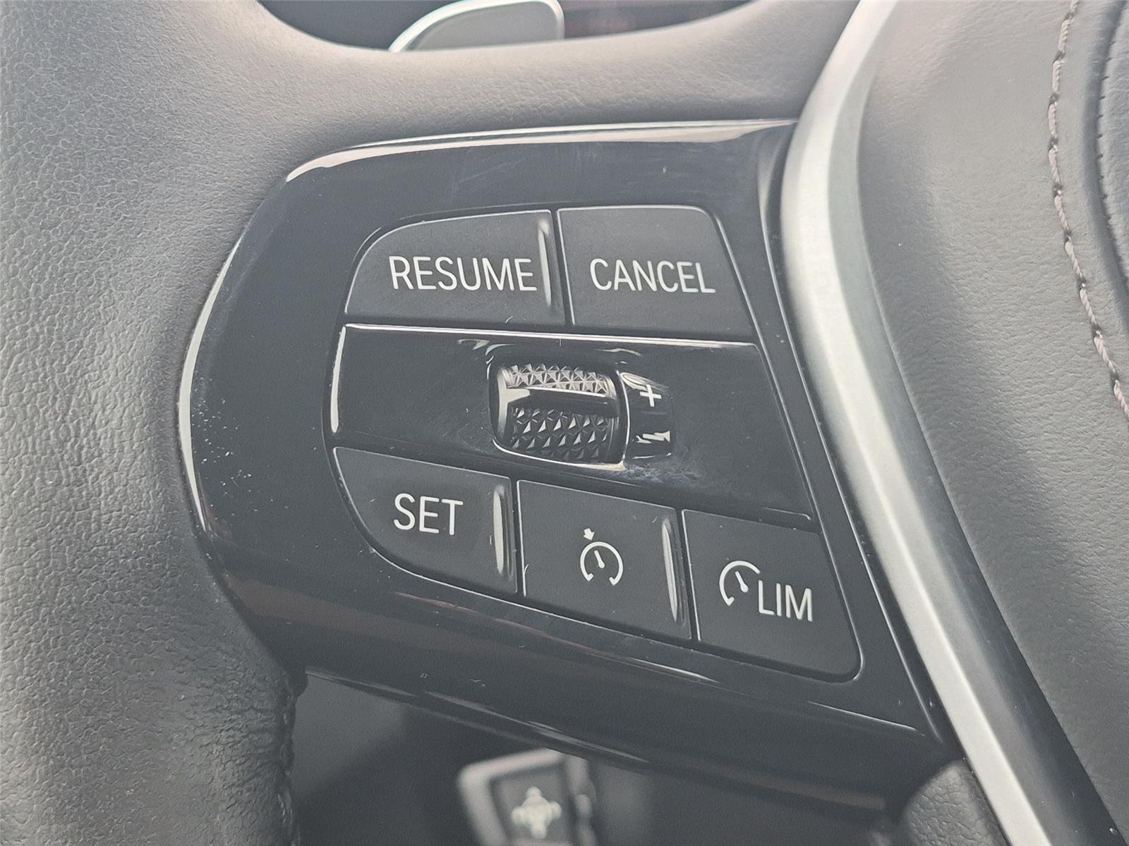 Used 2023 Black Sapphire Metallic BMW xDrive image 20