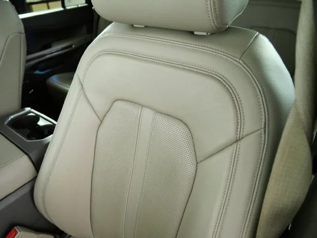 Used 2018 White Ford Limited image 20