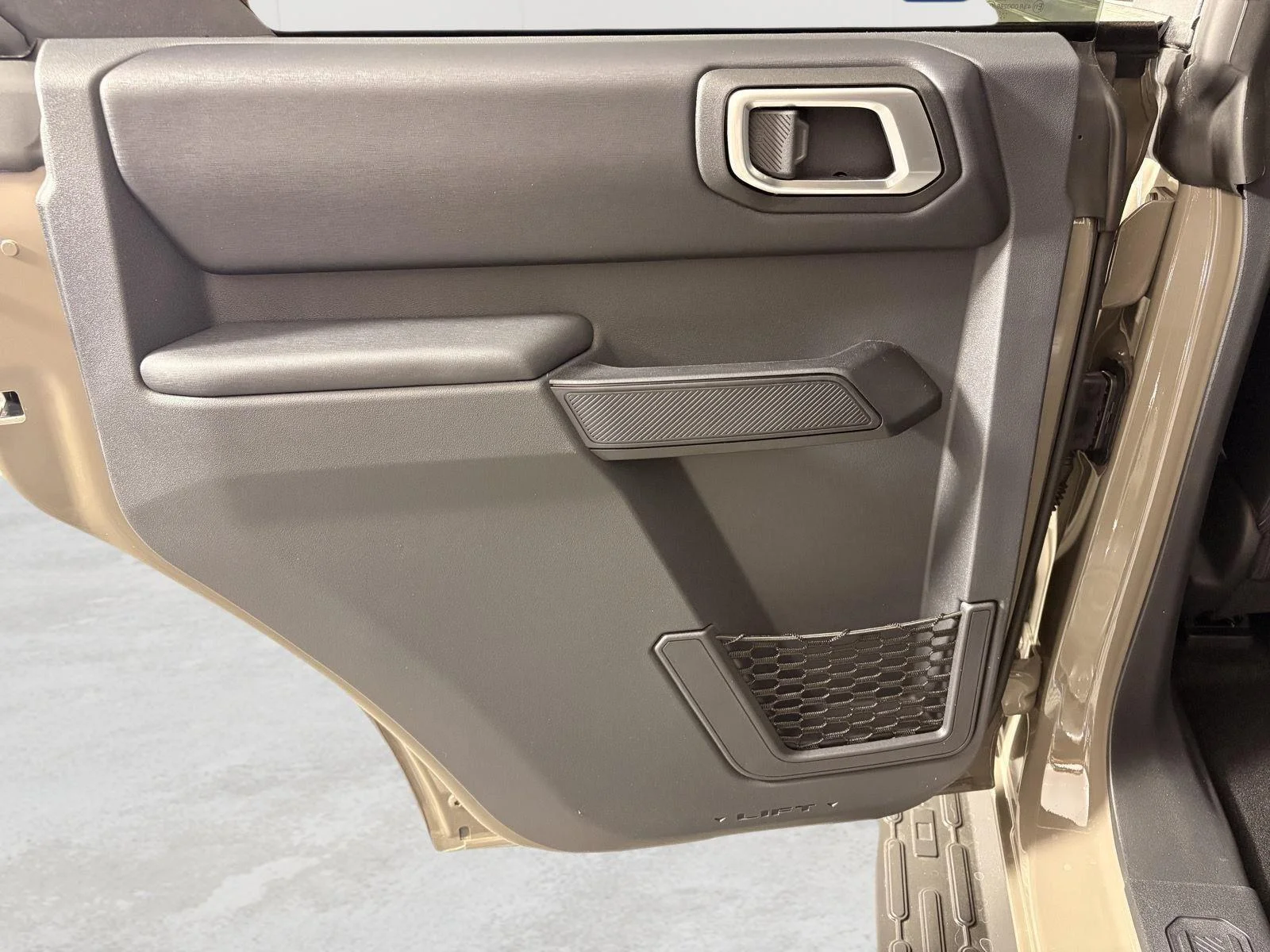 Used 2026 Marsh Gray Ford Outer Banks image 17
