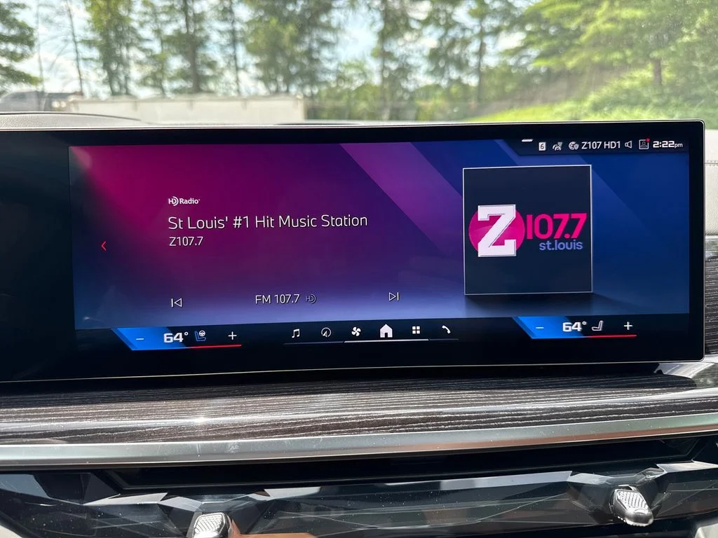 New 2027 Blue BMW M60i image 15