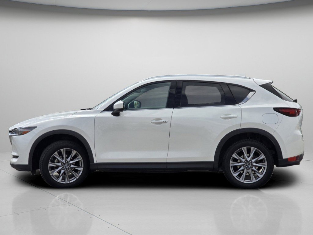 Used 2019 Snowflake White Pearl Mica Mazda Grand Touring image 20