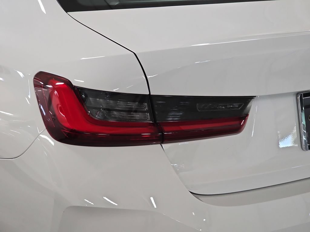 Used 2026 Alpine White BMW 330i image 20