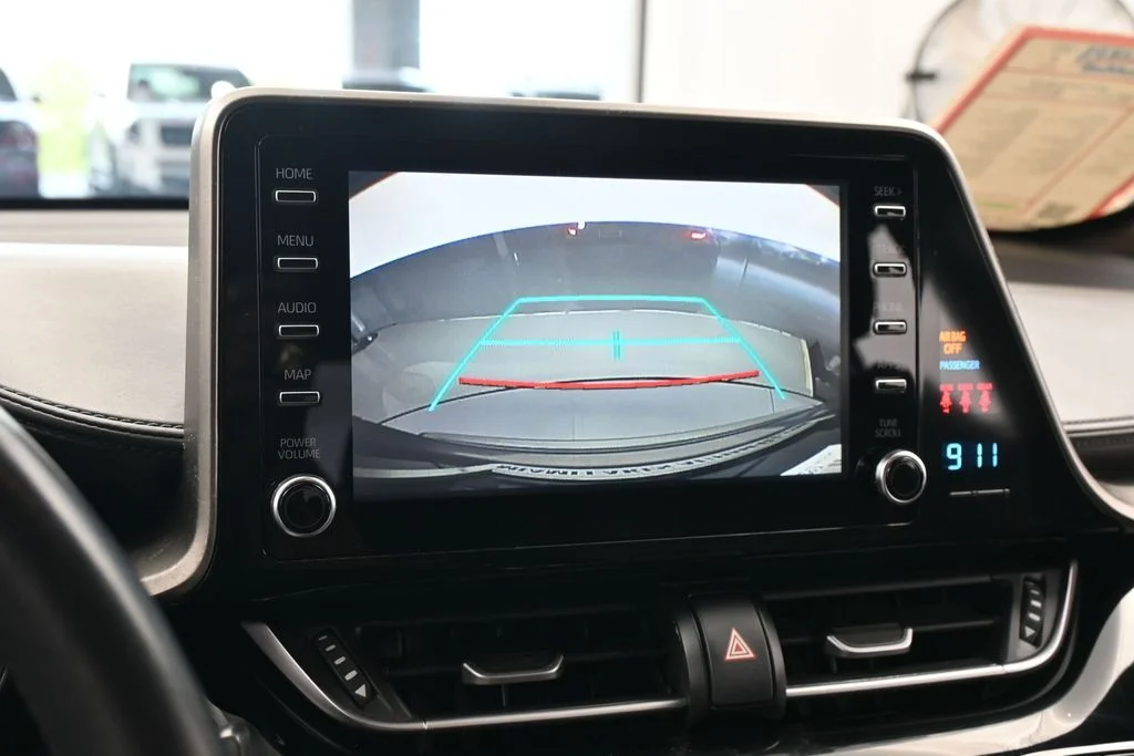 Used 2019 Magnetic Gray Metallic Toyota XLE image 17
