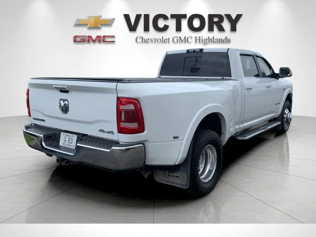 Used 2019 White Ram Laramie image 3